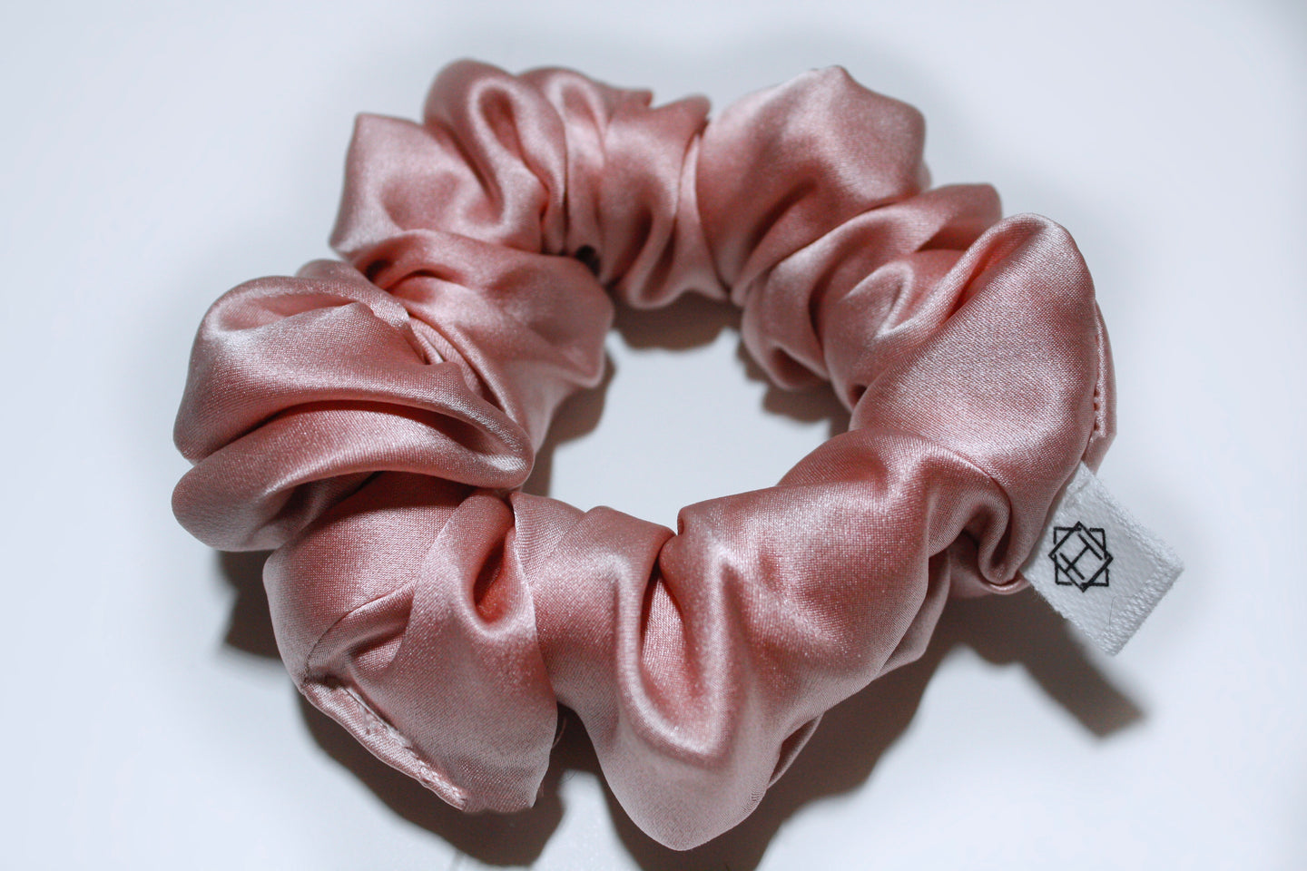 Large Sustainable Silk Scrunchie - Dusty Rose