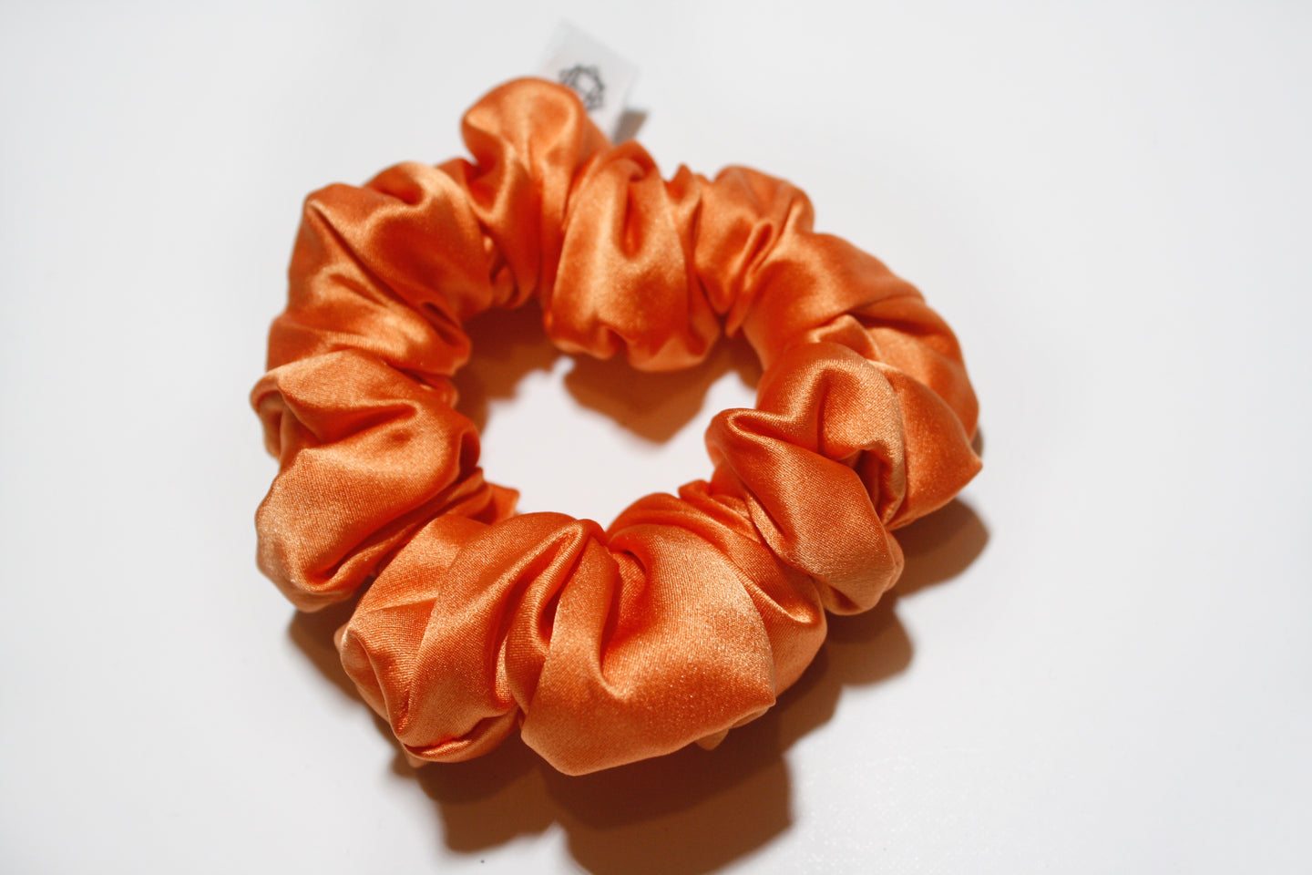 Large Sustainable Silk Scrunchie - Tangerine